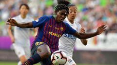 Barcelona&#039;s Nigerian forward Asisat Oshoala controls the ball during the UEFA Women&#039;s Champions League final football match Lyon v Barcelona in Budapest on May 18, 2019. (Photo by Tobias SCHWARZ / AFP)