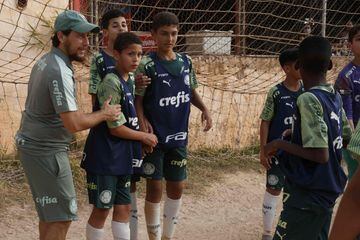 Los ‘meninos’ del Palmeiras que se forman para salvar el ‘jogo bonito’