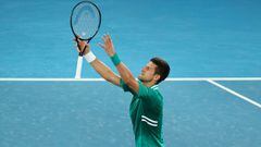 Sigue en directo la &uacute;ltima hora y las reacciones sobre la retenci&oacute;n de Novak Djokovic en Melbourne antes del Open de Australia hoy, viernes 7 de enero, en AS.