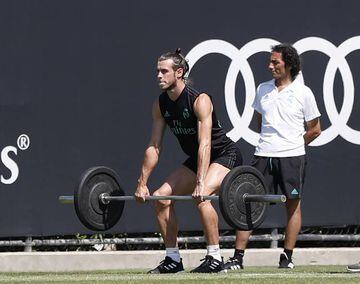 Gareth Bale getting strong for the season ahead.