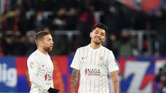 ‘Tecatito’ Corona tuvo minutos en el Sevilla vs Osasuna