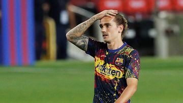 Soccer Football - La Liga Santander - FC Barcelona v Athletic Bilbao - Camp Nou, Barcelona, Spain - June 23, 2020   Barcelona&#039;s Antoine Griezmann during the warm up before the match, as play resumes behind closed doors following the outbreak of the c