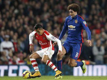 Alexis Sánchez fue titular todo el partido en la derrota por 1-2 del Arsenal ante el Manchester United.