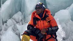 Alfa Karina Arrué se convierte en la primera salvadoreña en llegar a la cima del Everest
