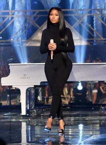 Nicki Minaj actuó durante la gala celebrada en el Teatro Microsoft.