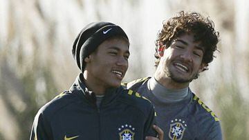Pato y Neymar en una concentraci&oacute;n de Brasil en 2011