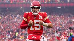 Mahomes suffered a sprained ankle in the first half but came back out in the second to see the Chiefs to victory over the Jags.