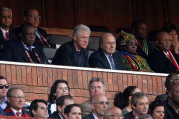 Postal para el recuerdo. Joseph Blatter junto al ex Presidente de Estados Unidos, Bill Clinton.