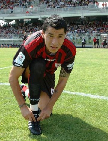 2008: Mario Salgado con 12 goles en Avellino (Italia) y Foggia (Italia).