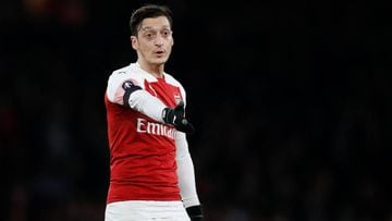 PSG: Özil refuses loan move from Arsenal after Neymar injury
