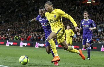 Paris Saint Germain's Kylian Mbappé in action in yesterday's win over Toulouse.