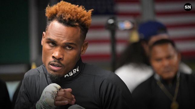 What is Jermell Charlo’s professional record? WIns, losses, KOs, titles...