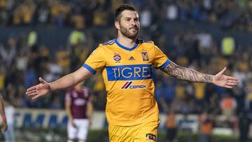 Gignac celebra el primer gol del partido entre Tigres vs Morelia