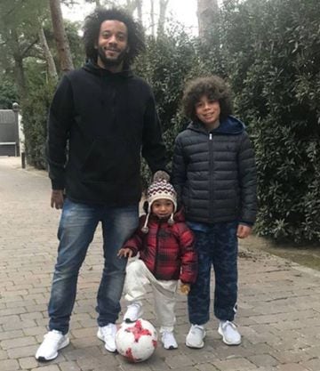 Marcelo con sus dos hijos, Enzo y Liam