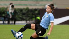 Esperanza Pagalday en un partido de Uruguay en la Copa América Femenina.