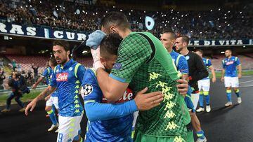 Insigne y Ospina celebran la victoria del Napoli