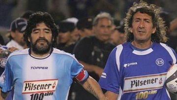 Maradona, en m&uacute;ltiples ocaciones, se refiri&oacute; al salvadore&ntilde;o como uno de los mejores futbolistas de la historia y en el Mundial de 1982, tuvieron la oportunidad de enfrentarse.
