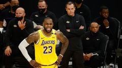 LeBron James defends Lakers coach Frank Vogel