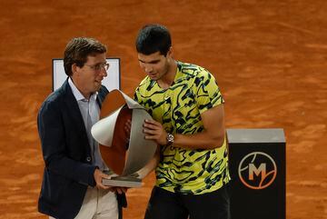 Best pictures as Carlos Alcaraz wins Mutua Madrid Open