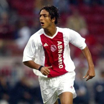El futbolista egipcio más reconocido de todos los tiempos, brilló en el Ajax a principios de los años 2000. Amante del fútbol desde pequeño, jugaba en las calles por dinero, no con necesidad, sino por gusto, ya que su padre, Hossam Wasfi, también fue juga