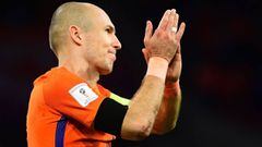 Robben anuncia su salida de la selección de Holanda