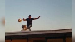 El sorprendente gol de Marcelo Salas: ¡de un edificio a otro!
