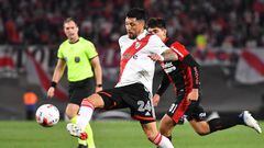 BUENOS AIRES, ARGENTINA - AUGUST 13: Enzo Perez of River Plate kicks the ball during a Liga Profesional 2022 match between River Plate and Newell's Old Boys at Estadio Monumental Antonio V. Liberti on August 13, 2022 in Buenos Aires, Argentina. (Photo by Marcelo Endelli/Getty Images)