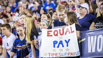 La Cámara de Representantes y el Senado de Estados Unidos aprobaron la igualdad salarial para atletas de todos los deportes en el país.
