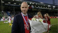 Ajax boss Ten Hag's beautiful dedication after title win