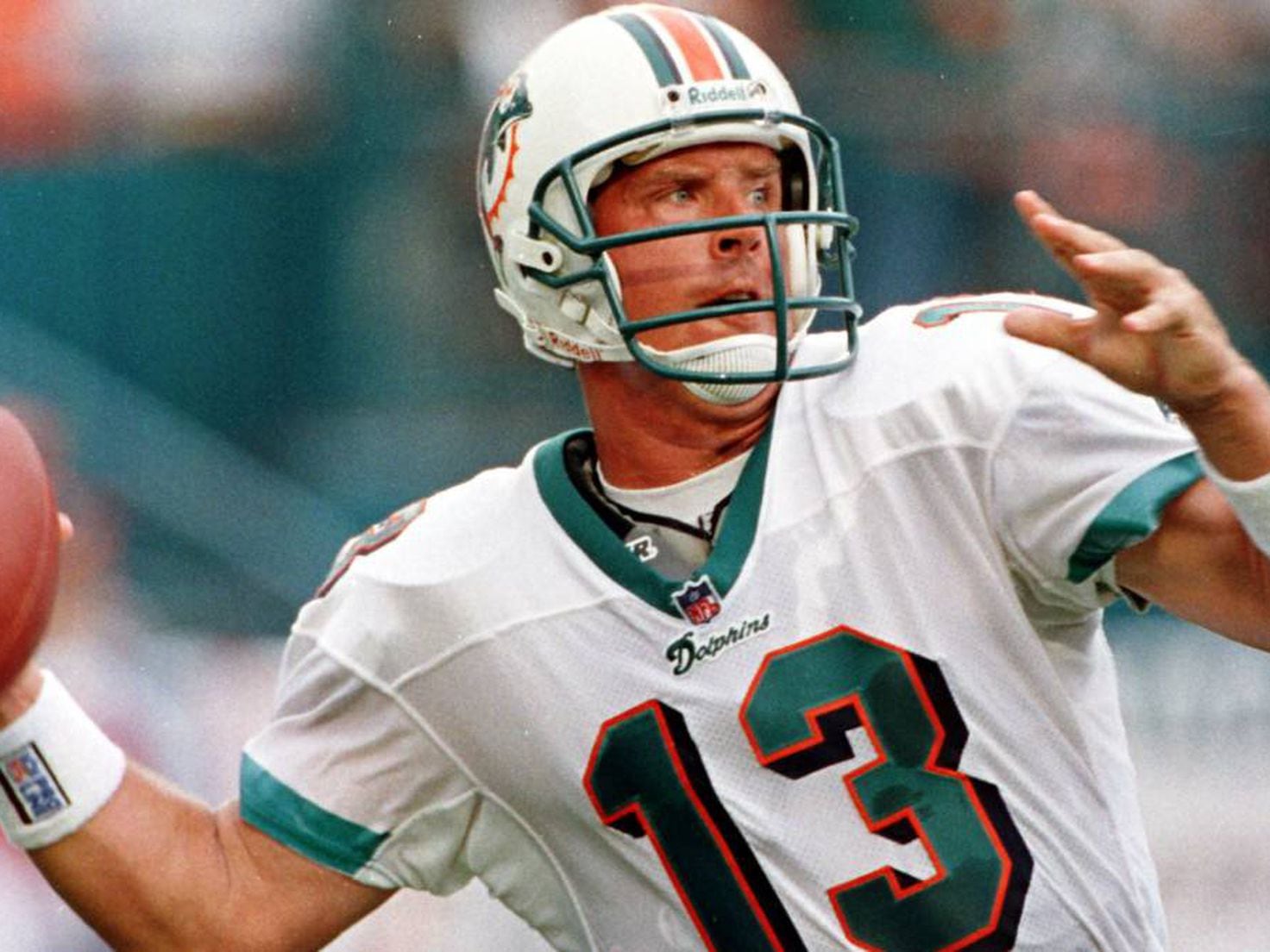 Tom Brady should pass Dan Marino on career passing yards list