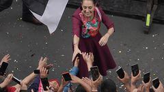 Claudia Sheinbaum Pardo candidata a la presidencia  por Morena, PT y PVEM,  inició su campaña en el Zócalo de la Ciudad de México. El  1 de marzo de 2024.