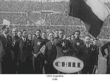 En la primera edición del torneo, Chile jugó cuatro partidos, con el resultado de un empate y tres derrotas. Anotó dos goles (Telésforo Báez y Hernando Salazar).