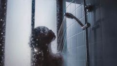 ¿Por qué se suda al salir de la ducha en verano y cómo puedes evitar la sudoración excesiva?