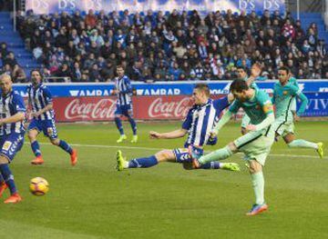 Alavés 0-6 Barcelona: LaLiga Week 22 - in pictures