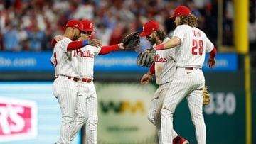 Phillies aplastan a los D-Backs y toman ventaja 2-0 en la Serie de  Campeonato NLCS - AS USA