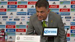 Juan Carlos Osorio fue presentado oficialmente con el Tri.