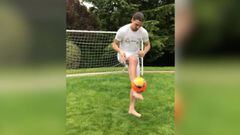 Ibrahimovic apura plazos y ya se luce dando toques al balón