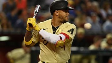 Major League Baseball players, umpires, and on-field staff wore yellow ribbons and wristbands for all the games that took place on Friday, September 22.