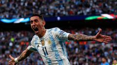(FILES) In this file photo taken on June 01, 2022 Argentina's midfielder Angel Di Maria celebrates after scoring their second goal during the 'Finalissima' International friendly football match between Italy and Argentina at Wembley Stadium in London. - Di Maria signed on July 8, 2022 with Italian club Juventus for a season. (Photo by Adrian DENNIS / AFP)
