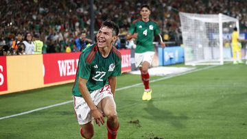 Photos: USA vs. Mexico soccer friendly