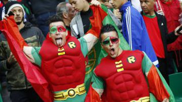 Some fans in the Geoffroy-Guichard stadium believe that their team has a super-hero.