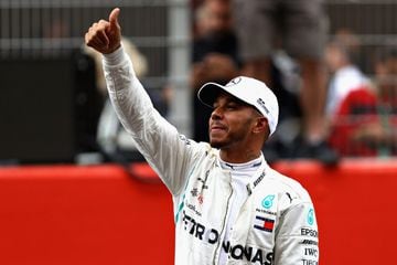 Hamilton consigue la pole en Montmeló