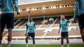 Denmark's players Martin Braithwaite and Mohamed Daramy (L) attend a training session at the Olympic Stadium in Helsinki, Finland, on September 9, 2023 on the eve of the UEFA Euro 2024 football tournament qualifying match against Finland. (Photo by Mads Claus Rasmussen / Ritzau Scanpix / AFP) / Denmark OUT