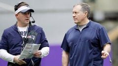EDEN PRAIRIE, MN - FEBRUARY 02: Offensive coordinator Josh McDaniels and head coach Bill Belichick of the New England Patriots talks during the New England Patriots practice on February 2, 2018 at Winter Park in Eden Prairie, Minnesota. The New England Pa