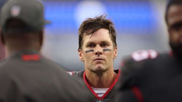 Tampa Bay Buccaneers&#039; Tom Brady broke Drew Brees&#039; record to become the NFL&#039;s all time leader in career passing yardage as he faced the NE Patriots.