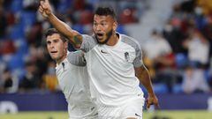 Luis Su&aacute;rez vuelve al gol en triunfo de Granada sobre Levante.