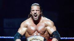 El m&iacute;tico luchador y actor estadounidense, Triple H, declar&oacute; que le encantar&iacute;a que los peleadores de la UFC Conor McGregor y Daniel Cormier se uniera a la WWE.