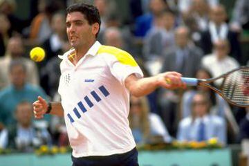 Otro sudamericano destacado. Ganó Roland Garros en 1990 y llegó a ser cuatro del planeta ese mismo año.