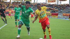 PEREIRA- COLOMBIA, 26-02-2022: Deportivo Pereira y La Equidad, durante partido de la fecha 9 por la Liga BetPlay DIMAYOR I 2022, jugado en el estadio Hernan Ramirez Villegas de la ciudad de Pereira.