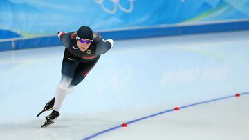 Claudia Pechstein becomes oldest female Winter Olympian at 49